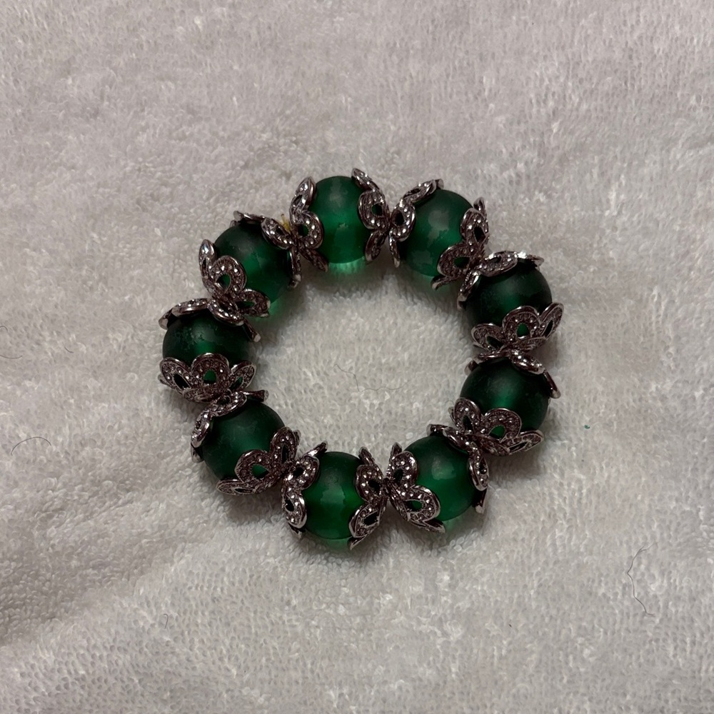 Sassy jones Green Beaded Bracelet